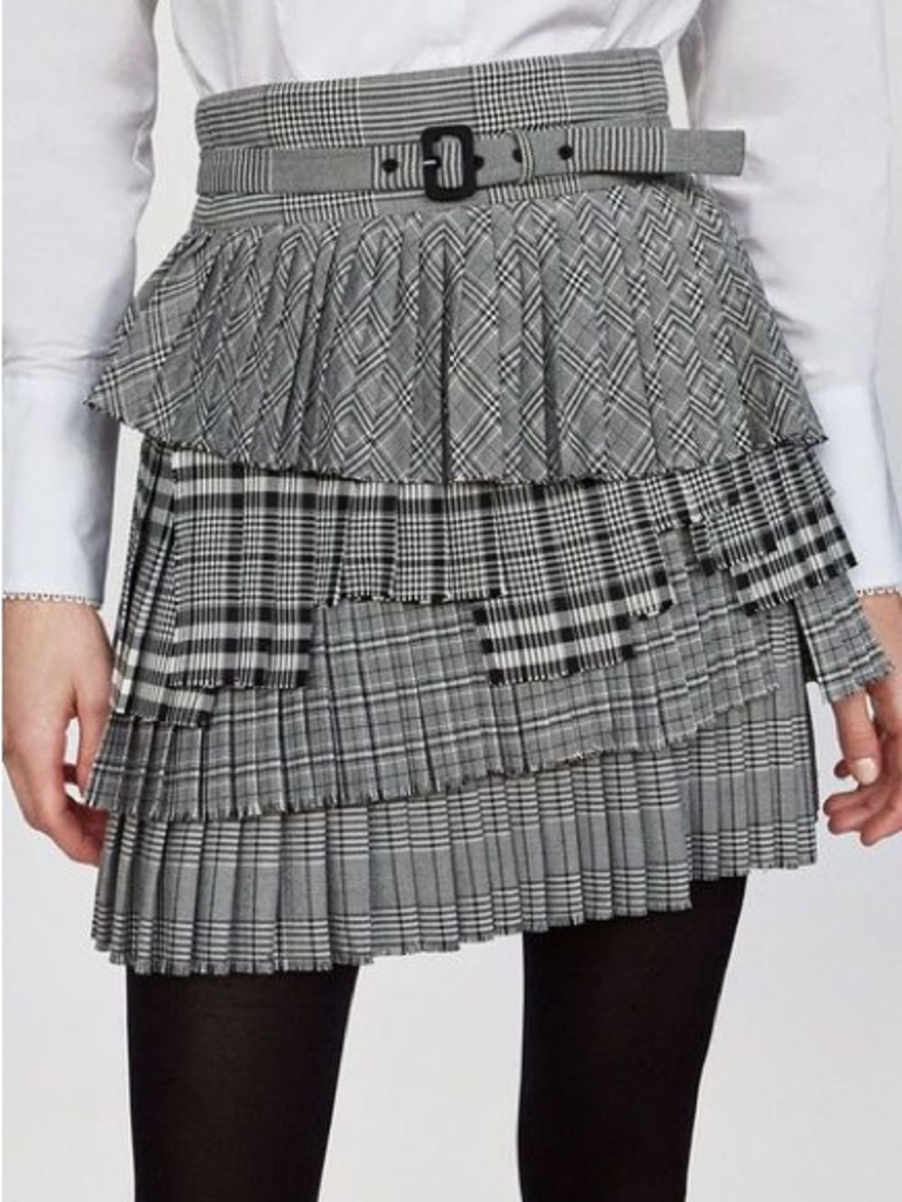 ZARA Black & White Mini Tiered Frayed Pleated Skirt Size M NWT